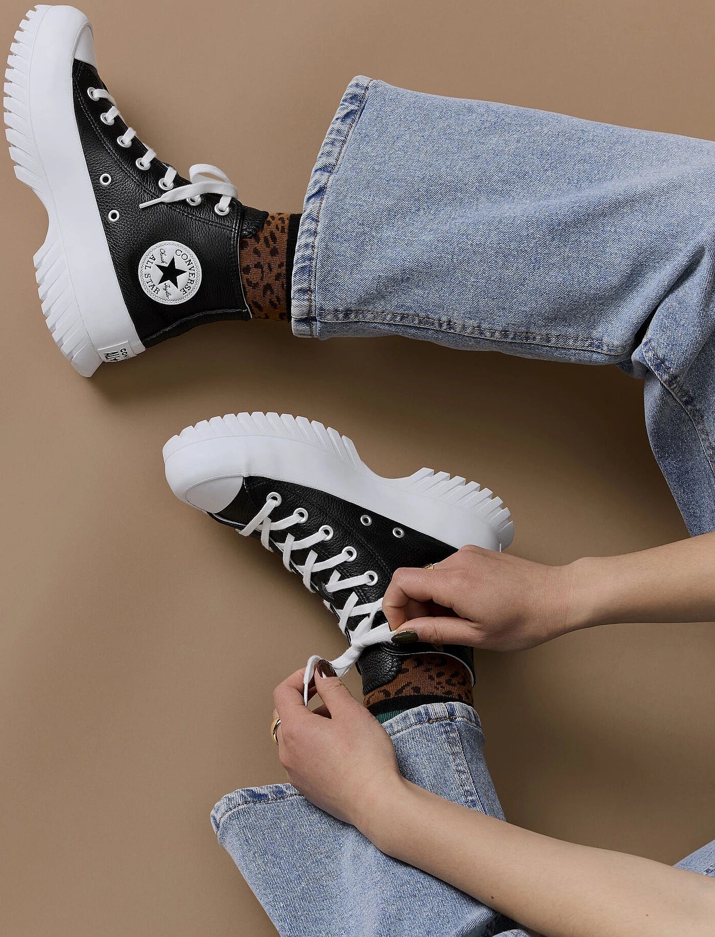 Converse A03704C