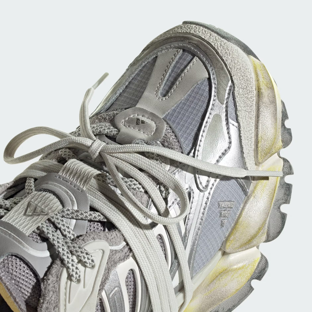 Adidas XLG Runner Deluxe JR9631